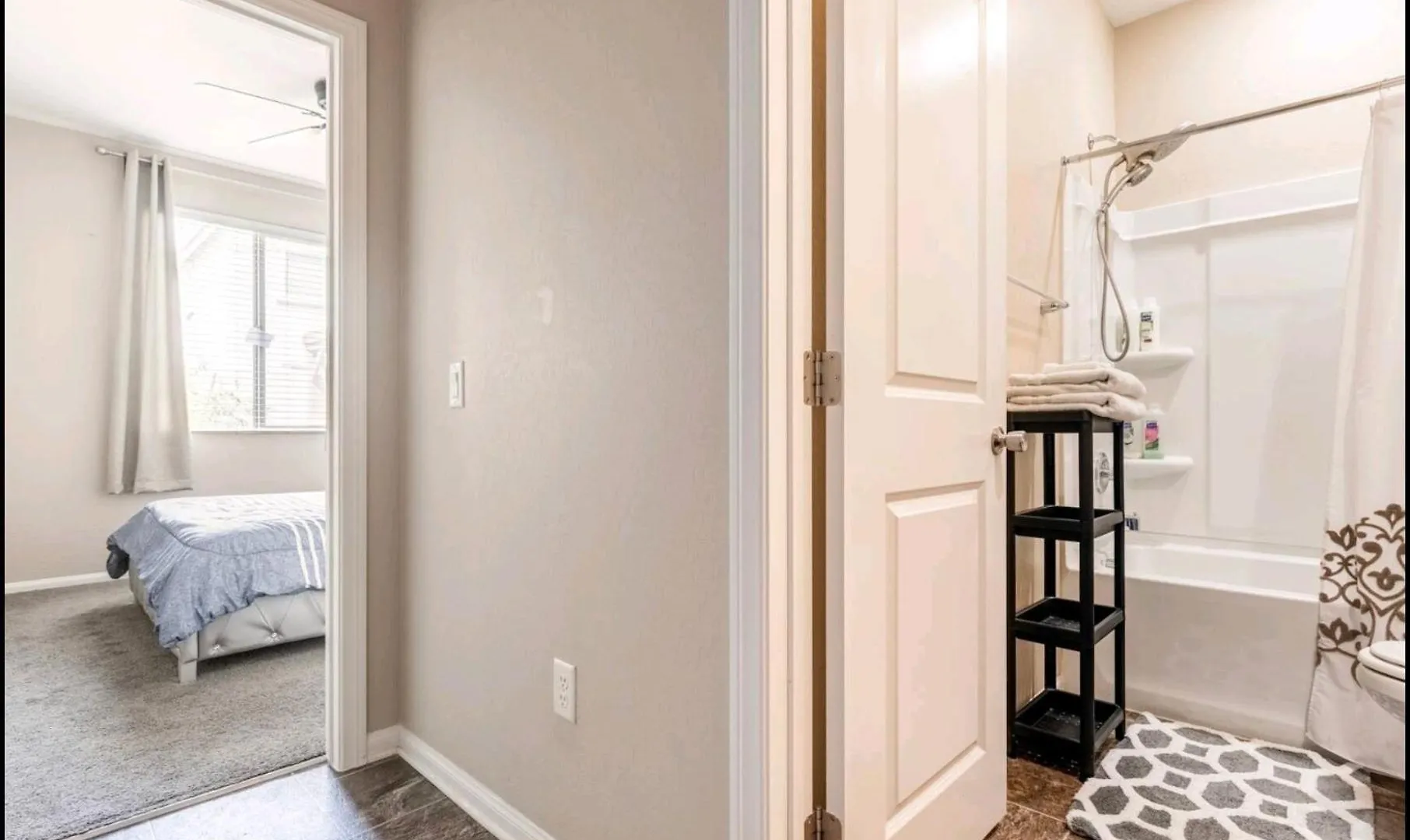1 North Vegas Airport Pick Up Private Bathroom Las Vegas